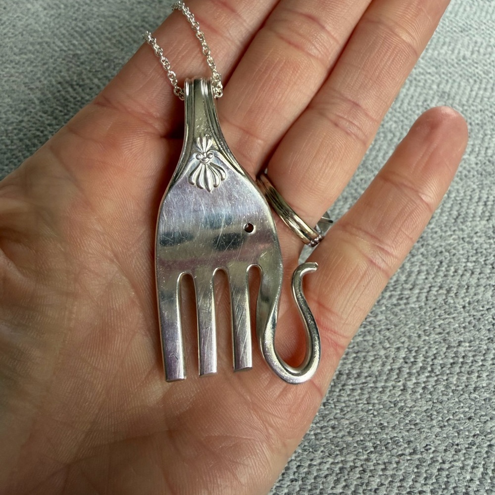 Elephant Fork Necklace - Picture 2 of 7